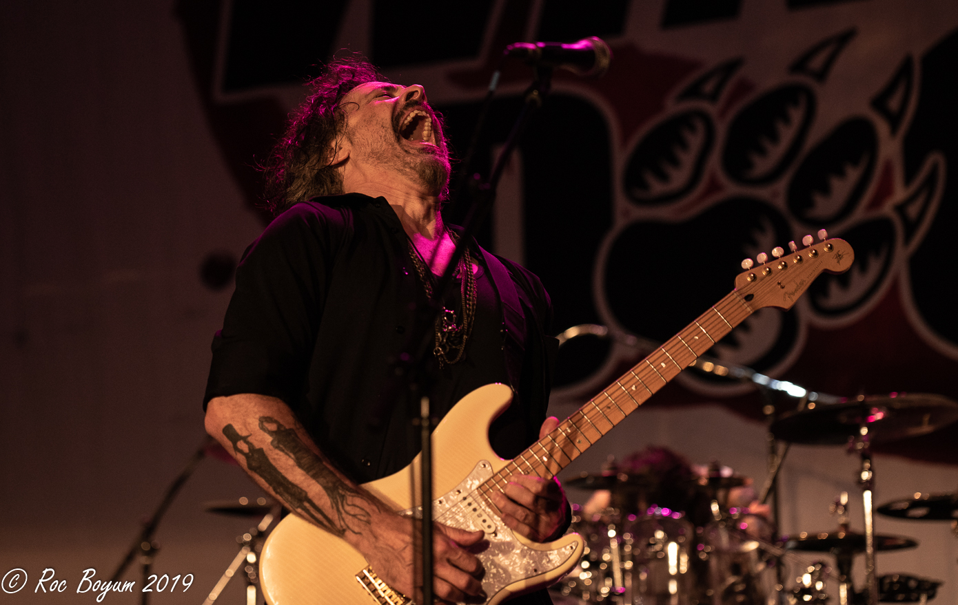 Winery Dogs Richie Kotzen Billy Sheehan Mike PortnoySaban Theater Concert Reviews Concert Photography