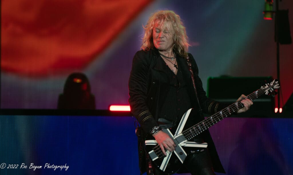 Def Leppard state Farm Stadium Live