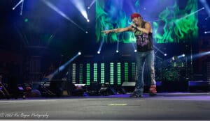 Poison State Farm Stadium live