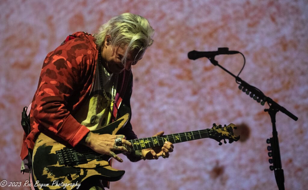 AvengedSevenFold-TalkingStickAmphitheater-Phoenix_AZ-RocBoyum-10082023 (2 of 11) Avenged Sevenfold Photo Gallery Talking Stick Amphitheater