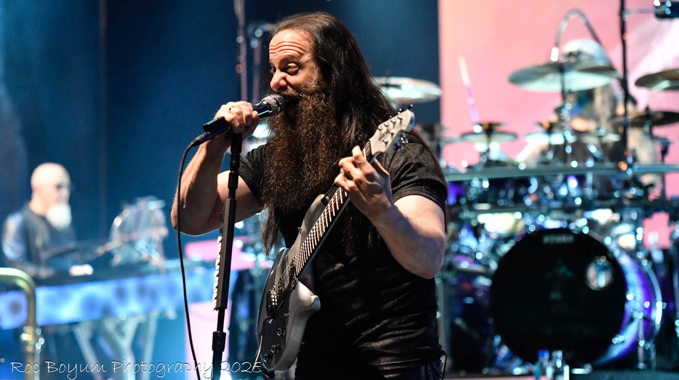 DreamTheater-MesaArtsCenter-Mesa_AZ-RocBoyum-100725 (14) Dream Theater Photo Gallery